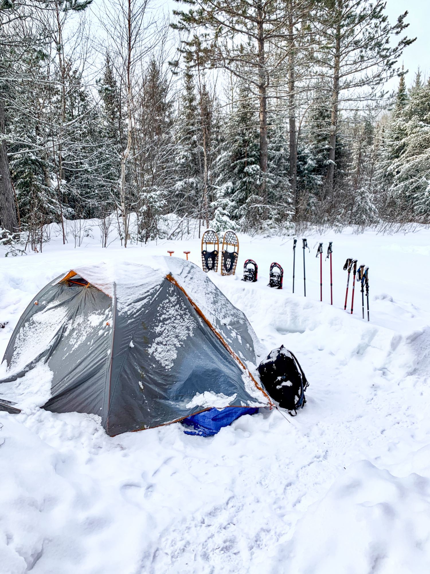 Winter tent outlet